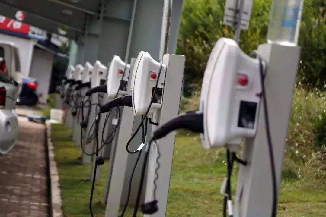 电动汽车,新能源汽车,新能源,能源,电力