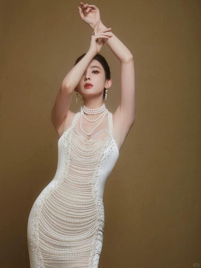 今天的主角是——古力娜扎